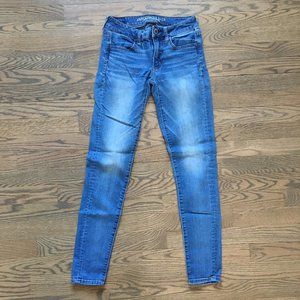 American Eagle Super Stretch X size 2 regular